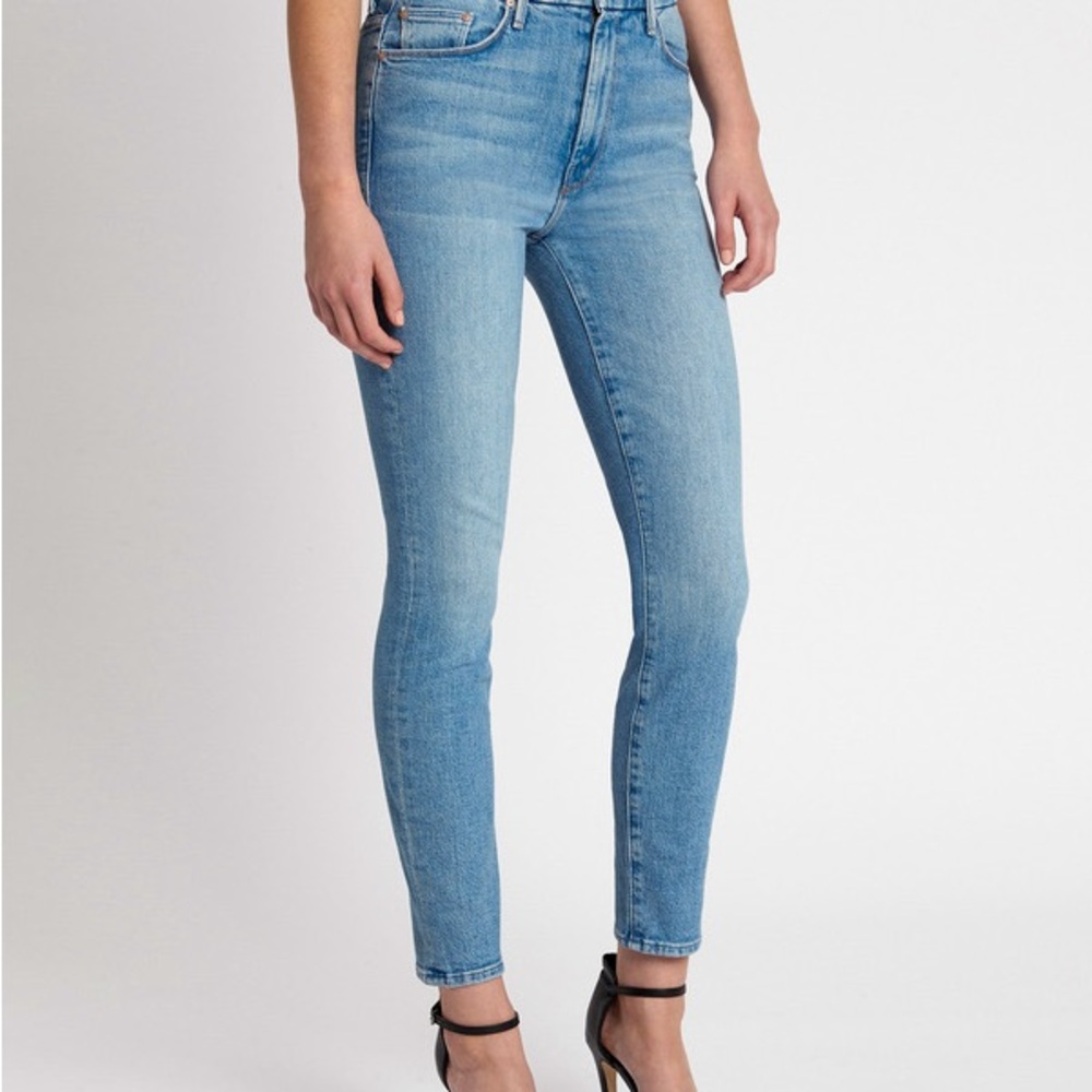 Mother Brand denim the high waisted looker ankle jean. 29